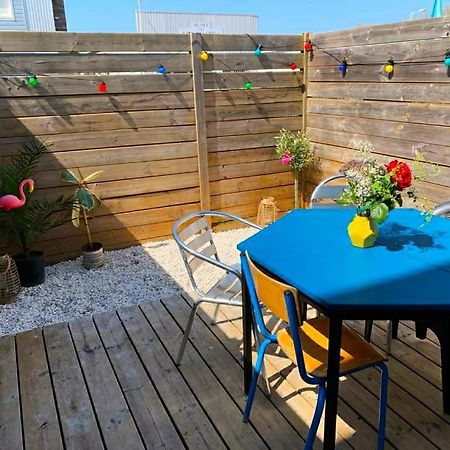 Studio Avec Terrasse Tout Pres Du Vieux Port La Rochelle  Kültér fotó