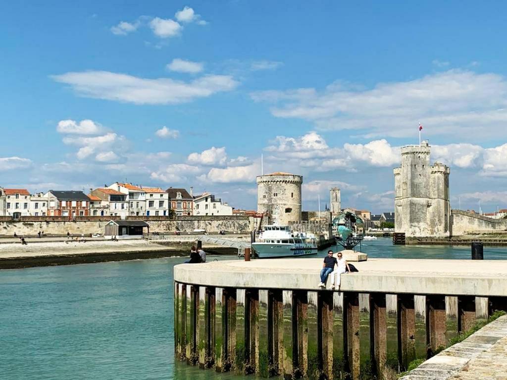 Studio Avec Terrasse Tout Pres Du Vieux Port La Rochelle  Kültér fotó